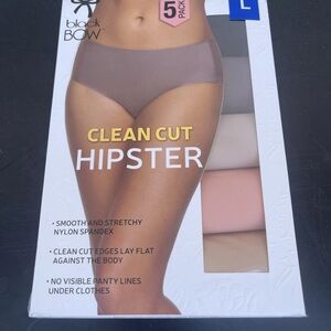 Black Bow Clean Cut HIPSTER